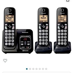 Panasonic KX-TG833SK Bluetooth Link2Cell Cordless Phone with Voice Assist and...